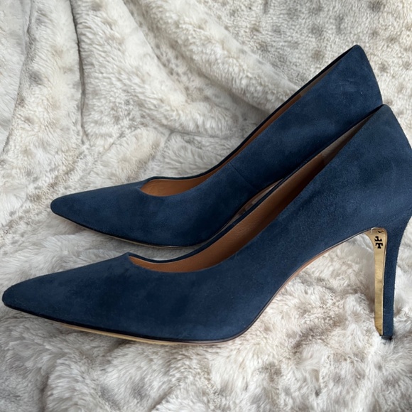 Tory Burch Elana Navy Suede Pumps - Picture 2 of 16